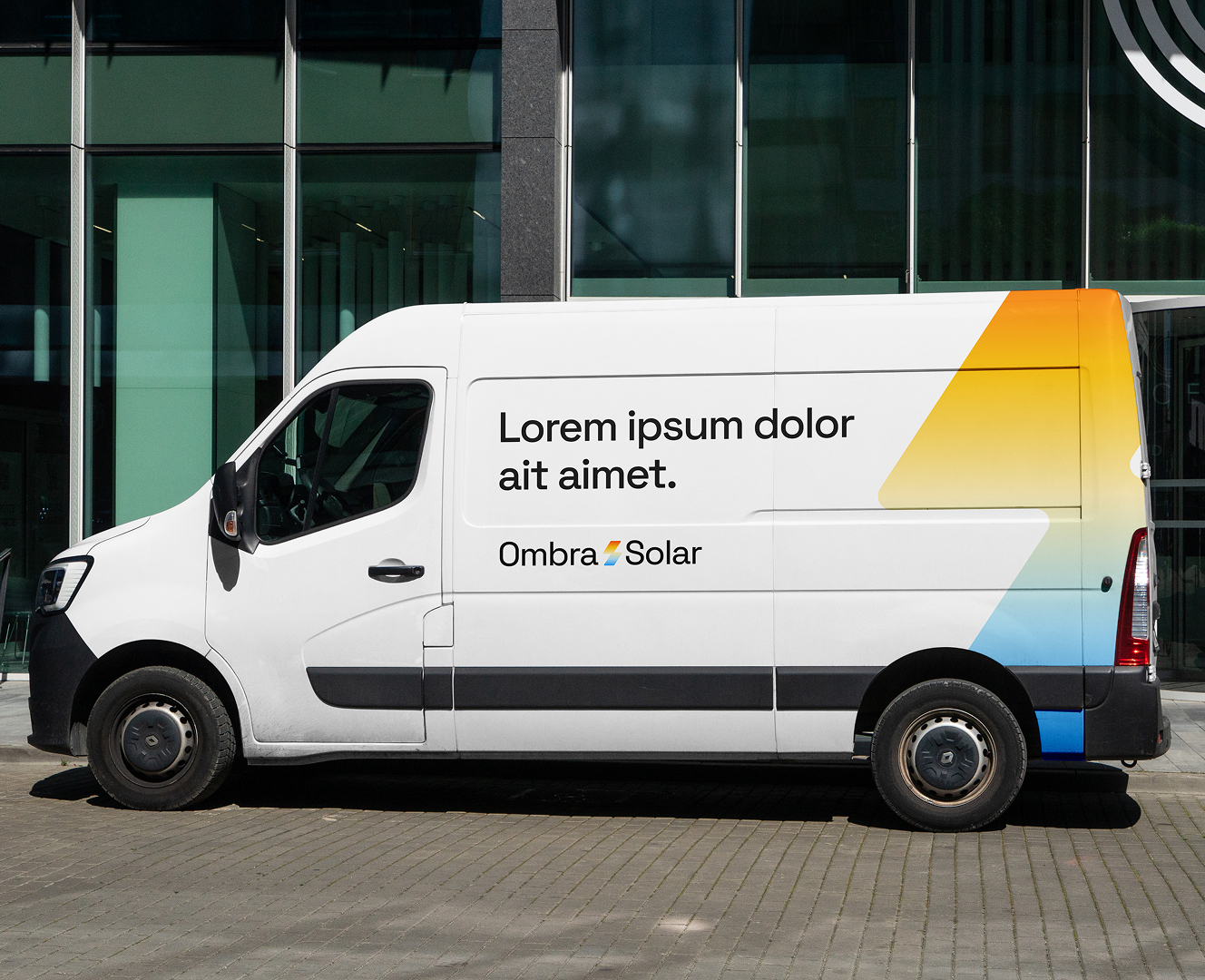 Ombra Solar — camion siglé de la marque